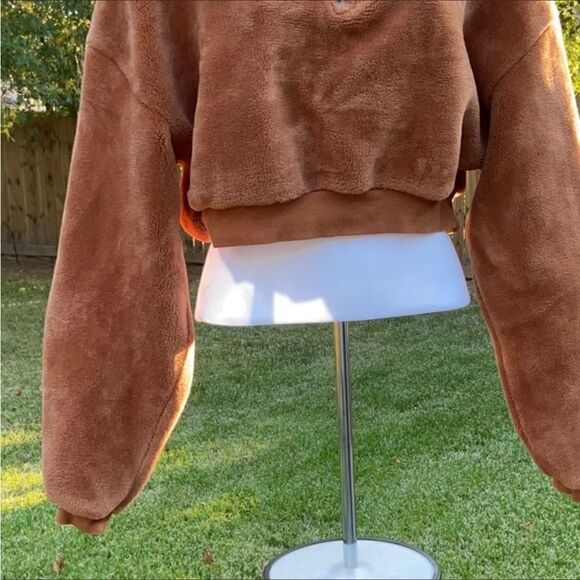 Take 50% OFF- BDG Zip-Up Hoodie Brown Solid, Size-XS - Picture 4 of 7
